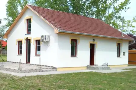 Eladó családi ház, Abony 2 szoba 66 m² 40.9 M Ft