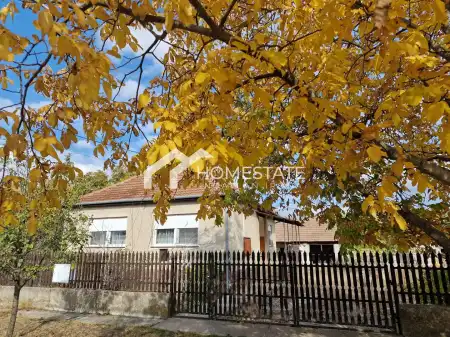 eladó családi ház, Akasztó