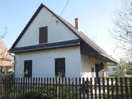eladó családi ház, Albertirsa