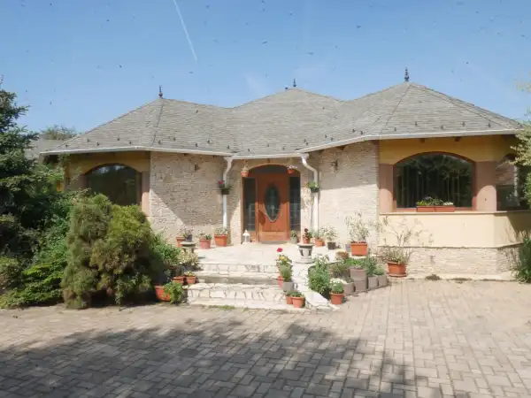 Eladó családi ház, Albertirsa 4 szoba 133 m² 84.9 M Ft