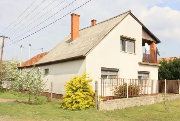 Eladó családi ház, Albertirsa 5 szoba 137 m² 75.9 M Ft