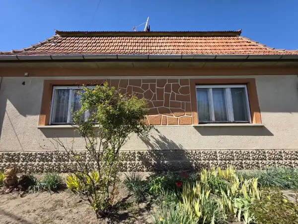 Eladó családi ház, Albertirsa 3 szoba 90 m² 59.5 M Ft