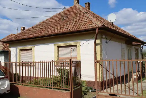 Eladó családi ház, Albertirsa 3 szoba 82 m² 57.5 M Ft