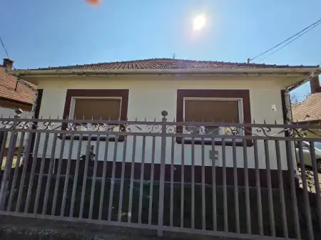 Eladó családi ház, Albertirsa 3 szoba 100 m² 69.9 M Ft