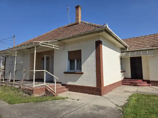 Eladó családi ház, Albertirsa 3 szoba 100 m² 69.9 M Ft