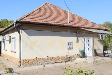 eladó családi ház, Albertirsa