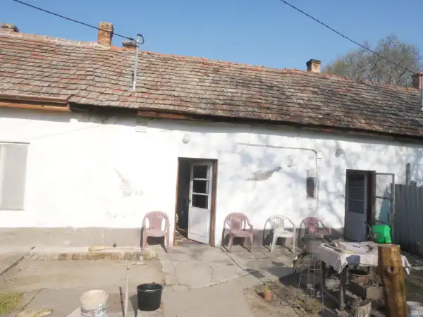 Eladó családi ház, Albertirsa 2 szoba 52 m² 12.5 M Ft
