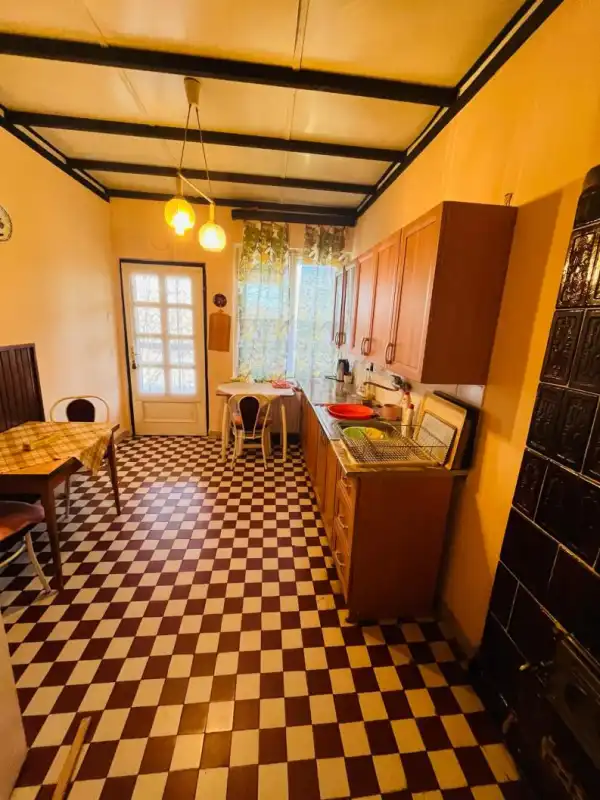 Eladó családi ház, Ászár 3 szoba 91 m² 39.99 M Ft