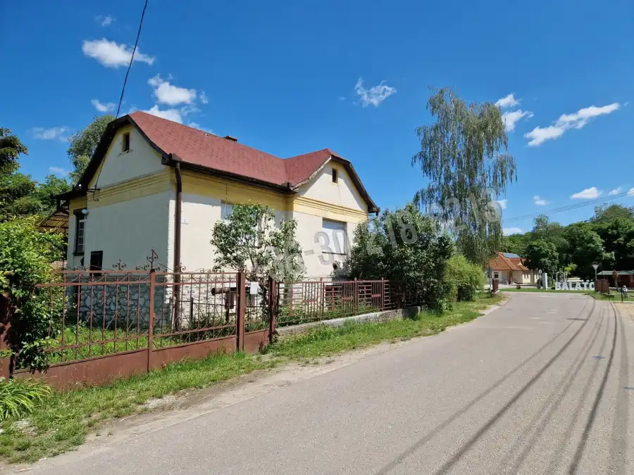 eladó családi ház, Balaton