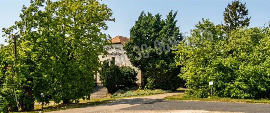 eladó családi ház, Balatonszárszó