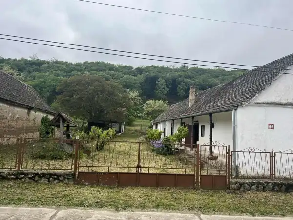 Eladó családi ház, Báta 2 szoba 65 m² 5.5 M Ft