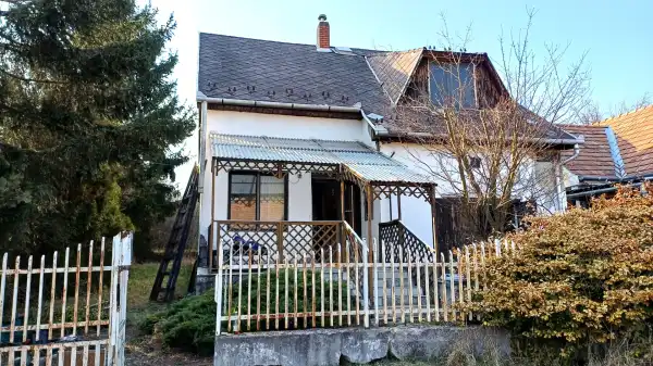 Eladó családi ház, Bátonyterenye 5 szoba 117 m² 16.8 M Ft