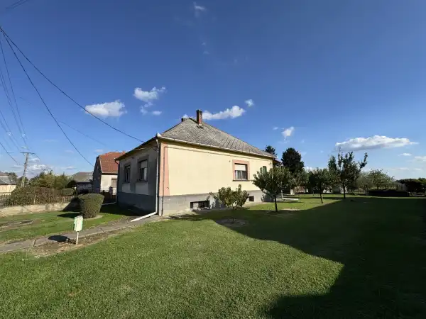 Eladó családi ház, Becsehely 3 szoba 91 m² 36.5 M Ft Eladó családi ház, Becsehely 3 szoba 91 m² 36.5 M Ft