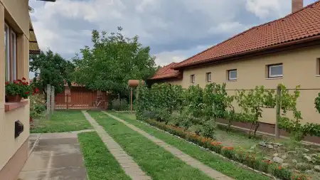 eladó családi ház, Békéscsaba