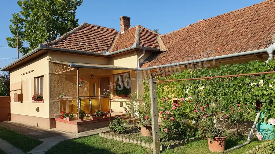 eladó családi ház, Békéscsaba