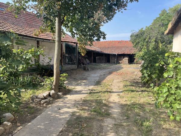 eladó családi ház, Békéscsaba