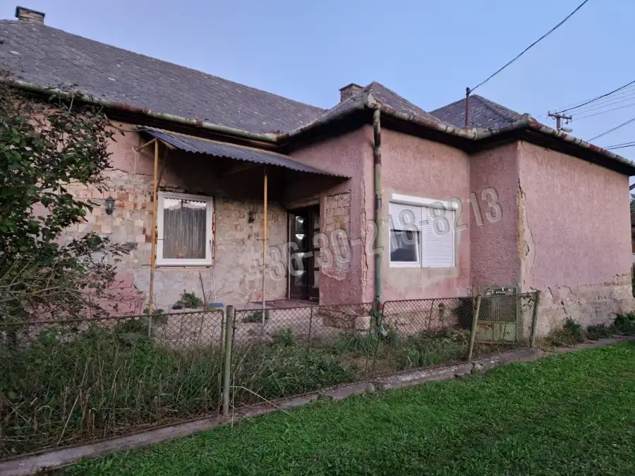 eladó családi ház, Bekölce