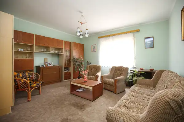 Eladó családi ház, Bercel 3 szoba 92 m² 28.5 M Ft