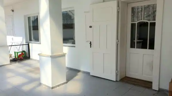 Eladó családi ház, Bicske 4+3 szoba 210 m² 110 M Ft