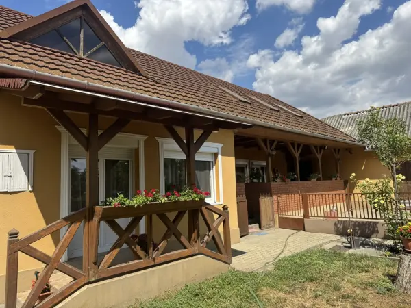 Eladó családi ház, Boconád 3 szoba 94 m² 44.9 M Ft