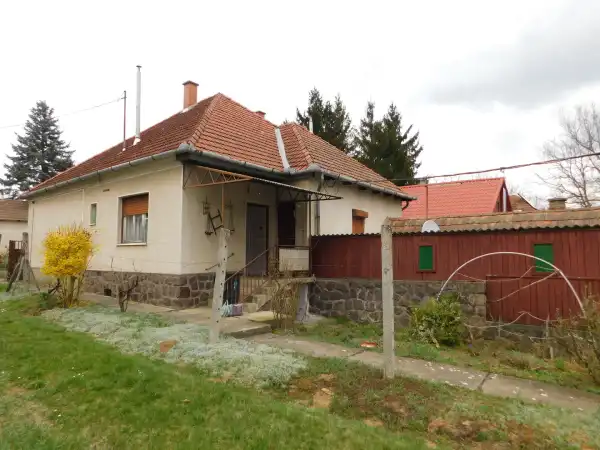 Eladó családi ház, Bodony 3 szoba 90 m² 22.9 M Ft