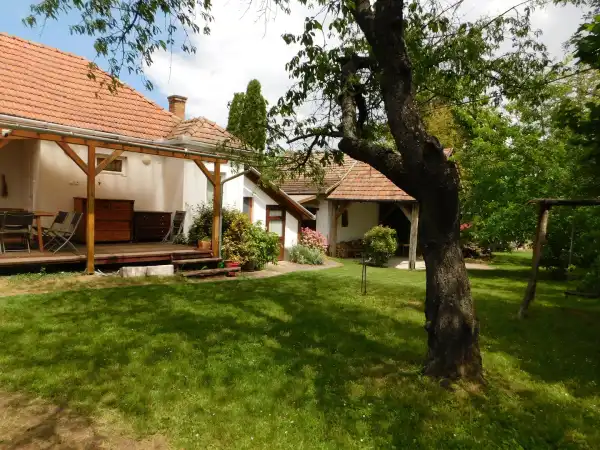 Eladó családi ház, Bodony 6 szoba 135 m² 74.9 M Ft