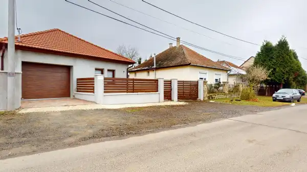 Eladó családi ház, Bodrogkeresztúr 3 szoba 158 m² 120 M Ft