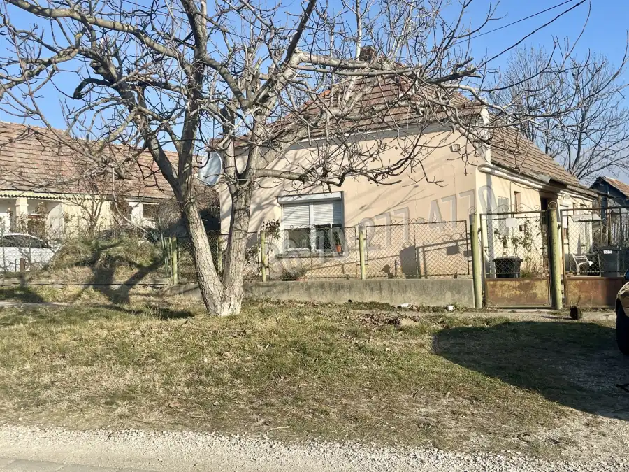 eladó családi ház, Bokod