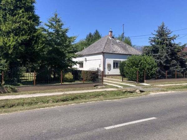 eladó családi ház, Borsfa