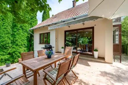 eladó családi ház, Budakeszi