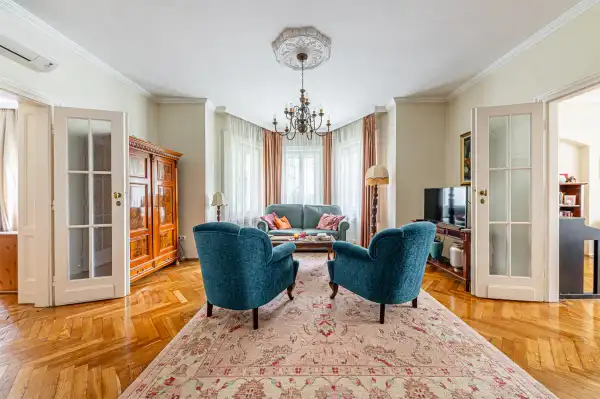 Eladó családi ház, Budapest, I. kerület 6 szoba 400 m² 850 M Ft