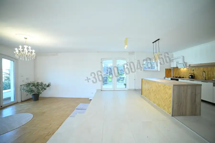 eladó családi ház, Budapest, II. kerület