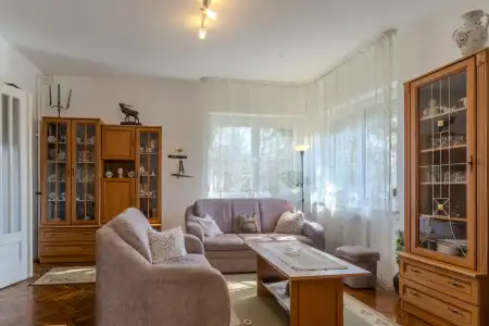 eladó családi ház, Budapest, II. kerület