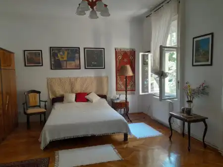 eladó családi ház, Budapest, XI. kerület