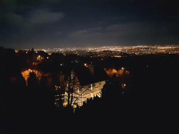 Eladó családi ház, Budapest, XII. kerület 6+2 szoba 450 m² 699 M Ft