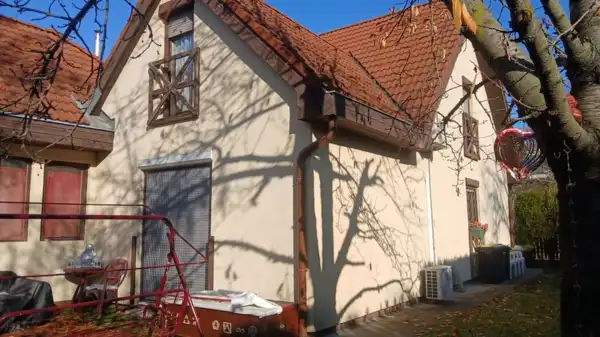 Eladó családi ház, Budapest, XIV. kerület 4+4 szoba 165 m² 98 M Ft