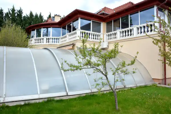 Eladó családi ház, Budapest, XV. kerület 8 szoba 337 m² 187 M Ft