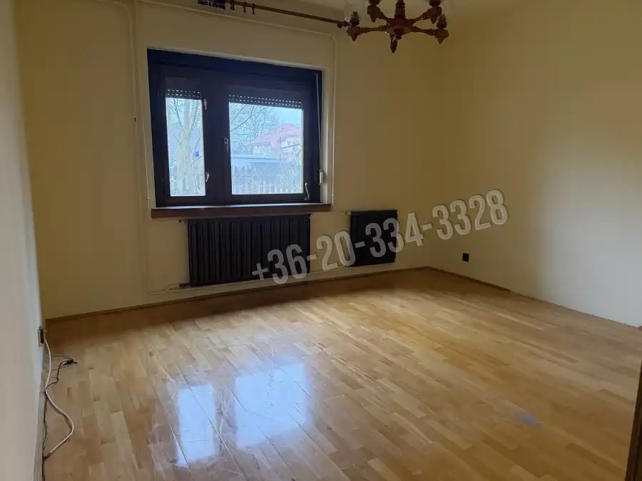 eladó családi ház, Budapest, XVI. kerület