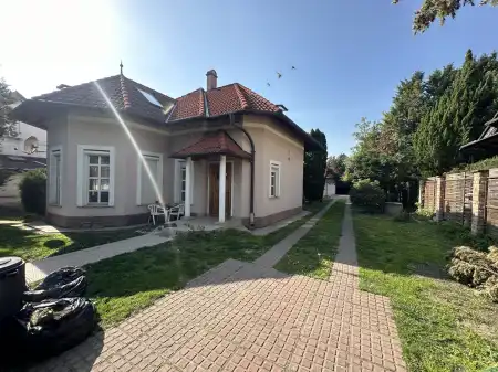 eladó családi ház, Budapest, XVI. kerület