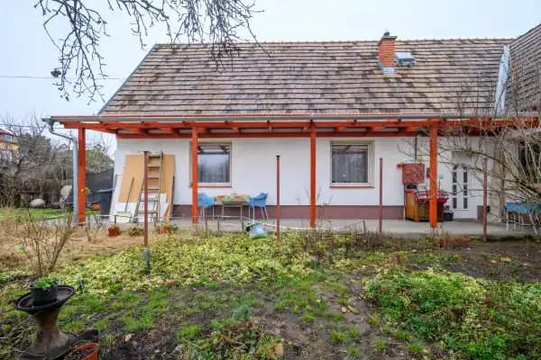 Eladó családi ház, Budapest, XVIII. kerület 3 szoba 80 m² 79.9 M Ft
