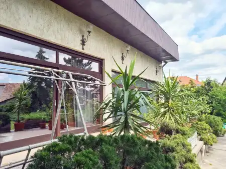 eladó családi ház, Budapest, XXI. kerület