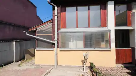eladó családi ház, Budapest, XXI. kerület
