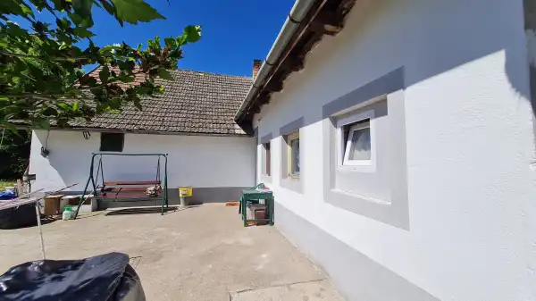 Eladó családi ház, Daruszentmiklós 2+1 szoba 78 m² 13.5 M Ft