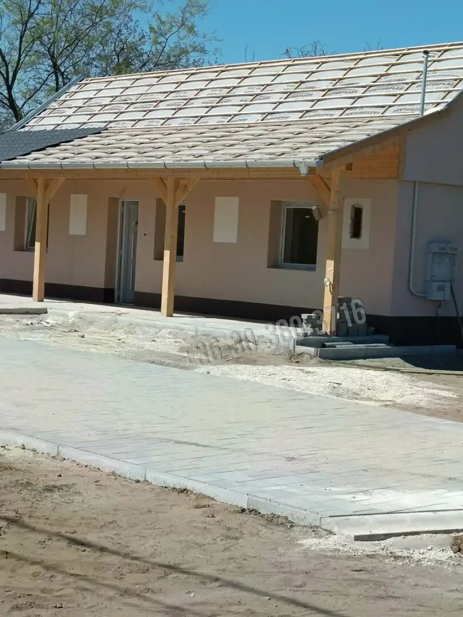 eladó családi ház, Daruszentmiklós