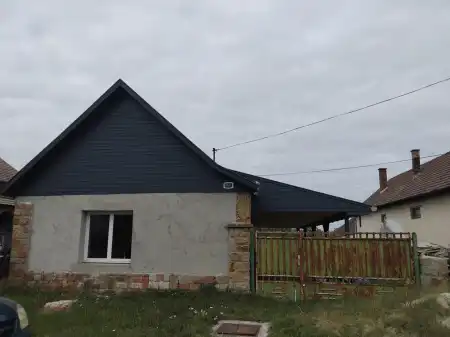 eladó családi ház, Dejtár