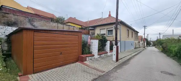Eladó családi ház, Dorog 4 szoba 82 m² 57 M Ft