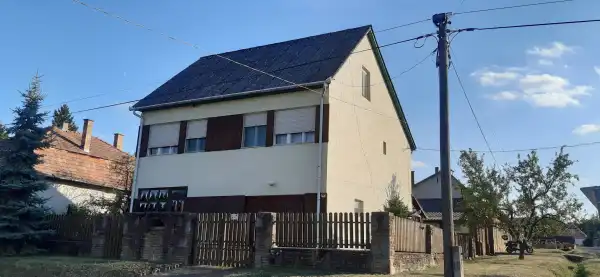 Eladó családi ház, Drégelypalánk 5 szoba 170 m² 34.9 M Ft Eladó családi ház, Drégelypalánk 5 szoba 170 m² 34.9 M Ft