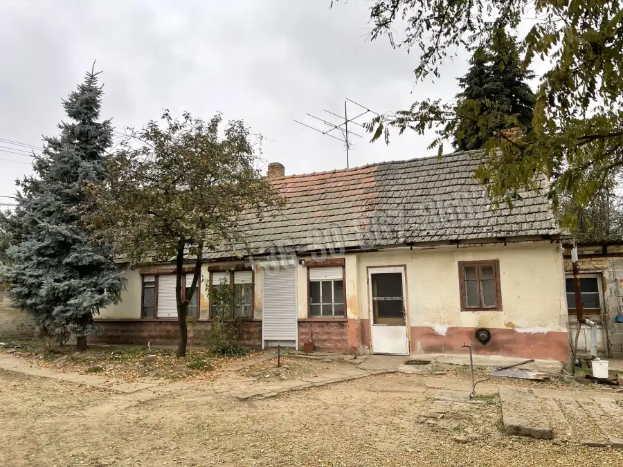 eladó családi ház, Dunaföldvár