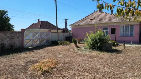 Eladó családi ház, Dunakiliti 3 szoba 95 m² 62.23 M Ft