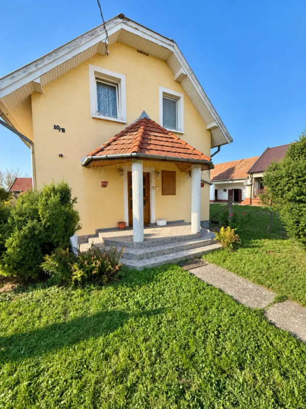 Eladó családi ház, Dunaremete 4 szoba 102 m² 79.9 M Ft